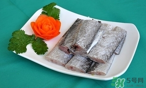 帶魚上的白色要去掉嗎？帶魚上的白色能吃嗎？