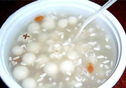 產(chǎn)婦喝米酒后還能喂奶嗎？哺乳期喝米酒會影響喂奶嗎？