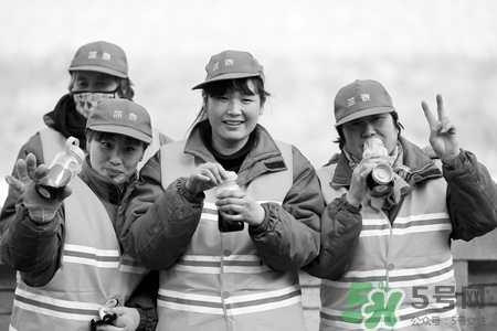 姜絲可樂要放水煮嗎？姜絲可樂需要加水嗎？