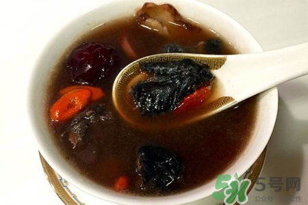 睡眠不好喝什么湯好？失眠喝什么湯好？
