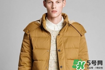 羽絨服洗完后毛不均勻怎么辦？羽絨服洗完后結塊怎么辦？