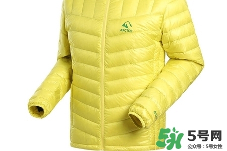 羽絨服洗完后毛不均勻怎么辦？羽絨服洗完后結塊怎么辦？