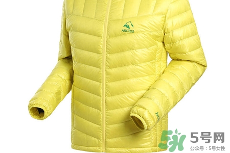 羽絨服可以脫水嗎？羽絨服能用洗衣機脫水嗎？