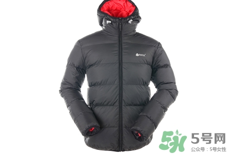 羽絨服需要干洗嗎？羽絨服干洗好還是水洗好？