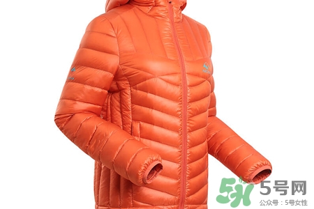 羽絨服需要干洗嗎？羽絨服干洗好還是水洗好？
