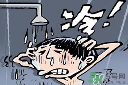 冬天可以洗冷水澡嗎？冬季洗冷水澡有養(yǎng)生防病作用