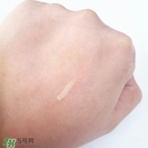 小蜜緹唇膏孕婦能用嗎？小蜜緹潤唇膏孕婦能用嗎？