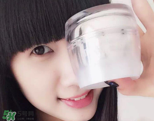 素顏霜會脫妝嗎？素顏霜會不會脫妝？