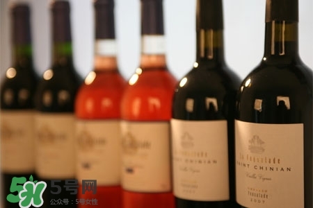 春節(jié)喝黃酒好嗎？春節(jié)喝黃酒的七大健康理由