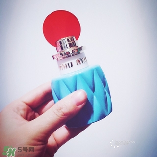 miumiu香水怎么打開？miumiu繆繆香水怎么用？