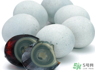 皮蛋會(huì)過(guò)期嗎？皮蛋過(guò)期了能吃嗎？