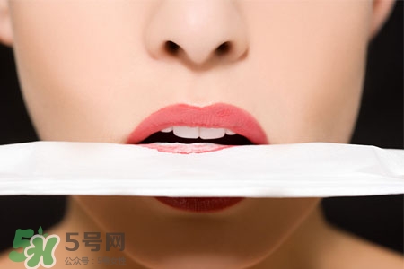 上火嘴角為什么會爛？上火嘴角爛了怎么辦？
