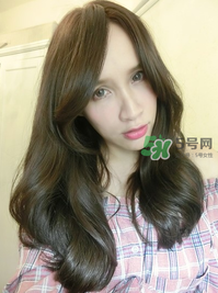 產(chǎn)后怎么護(hù)理頭發(fā)？生寶寶后頭發(fā)怎么護(hù)理