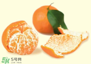 新鮮橘子皮能泡水喝嗎？新鮮橘子皮泡水喝的功效