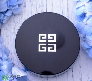 紀(jì)梵希氣墊粉底多少錢？紀(jì)梵希氣墊粉底價格
