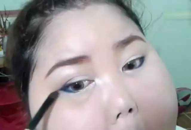 臉胖怎么化妝好看？臉大怎么化妝好看