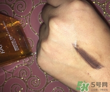 凡茜白茶卸妝油怎么用？凡茜卸妝油使用方法