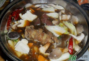 羊蝎子火鍋好吃嗎？羊蝎子火鍋涮什么好吃？
