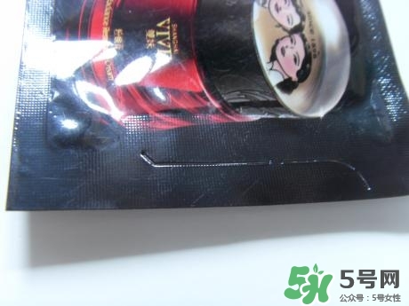 雙妹粉嫩膏怎么用？雙妹粉嫩膏使用方法
