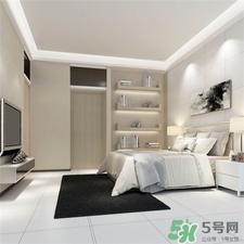 床頭柜放一個好嗎?床頭柜只放一個的壞處 床頭柜放一個好嗎?床頭柜只放一個的壞處