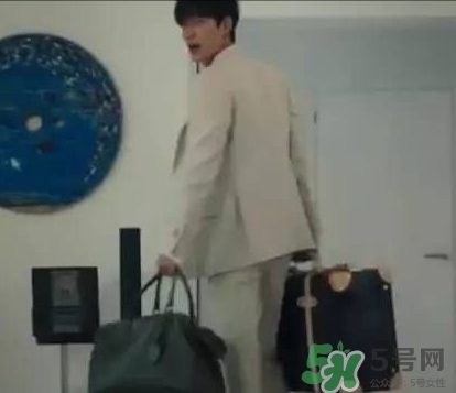 李敏鎬的包包什么牌子？李敏鎬的包包同款