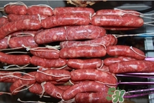 灌香腸要放糖嗎？灌香腸一斤肉放多少糖？