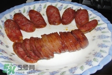 臘腸炒之前怎么處理？臘腸怎么清洗？