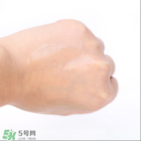 isoi玫瑰精華好用嗎？伊所愛玫瑰精華怎么樣？