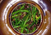 腌辣椒怎么保存時(shí)間長(zhǎng)？腌辣椒可以放冰箱嗎？