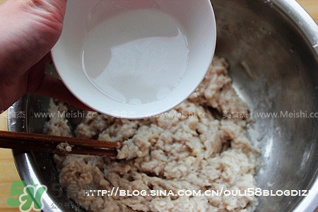 魚丸用什么粉？魚丸用面粉還是淀粉？