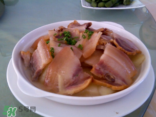 腌肉放什么酒？腌肉為什么要放酒？