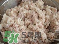 做藕丸子要放多少鹽？一斤藕做藕圓子放多少鹽合適？