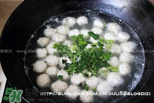 魚丸用什么粉？魚丸用面粉還是淀粉？