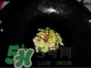 魚丸和雞蛋可以一起吃嗎？魚丸和雞蛋能不能同時吃？
