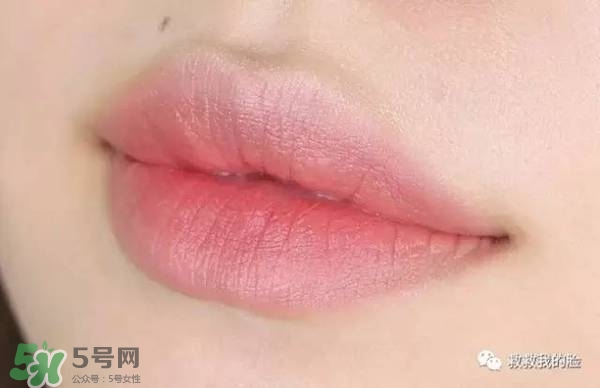 金高銀妝容怎么化？金高銀仿妝