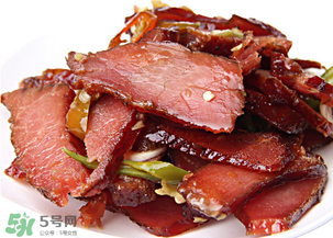 腌肉怎么做好吃？腌肉炒什么菜好吃？
