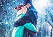 李圣經(jīng)的包包什么牌子？李圣經(jīng)包包同款