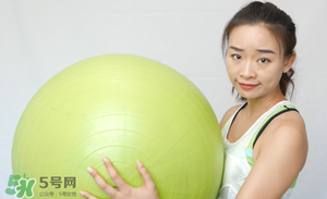 怎么減肥胸部不會(huì)變??？減肥不減胸的最好辦法