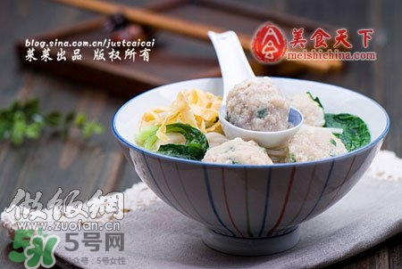 豆腐丸子散了怎么辦？豆腐丸子怎么做不散？