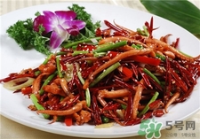 魷魚須的營(yíng)養(yǎng)價(jià)值 魷魚須的功效與作用
