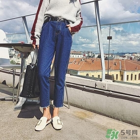 2017年流行什么褲子？2017年褲子流行顏色和搭配