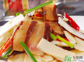 醬肉用什么醬油好？醬肉用生抽還是老抽？