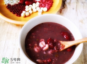 寶寶可以吃臘八粥嗎？寶寶多大可以吃臘八粥？