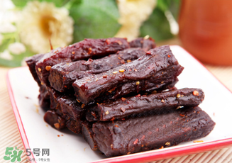 風干牛肉是生的嗎？風干牛肉是生的還是熟的？