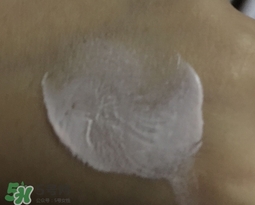 瓷肌適合什么膚質(zhì)？瓷肌適合油性肌膚敏感肌膚嗎？