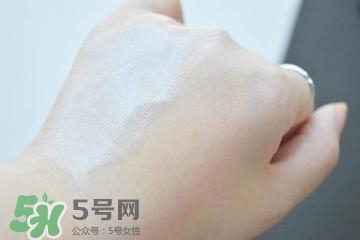 素顏霜對(duì)皮膚有傷害嗎？素顏霜對(duì)皮膚的傷害大嗎？