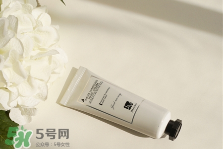 jmsolution護(hù)手霜怎么樣？jmsolution護(hù)手霜好用嗎？