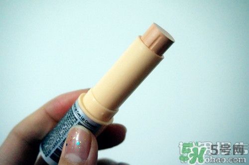 唇部遮瑕膏怎么用？唇部遮瑕膏使用方法