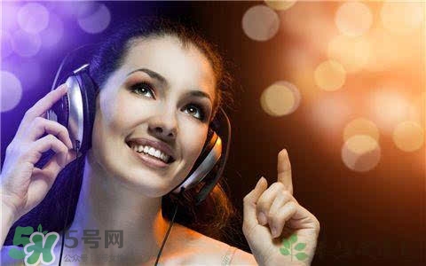 李敏鎬的耳機什么牌子？李敏鎬同款耳機購買介紹