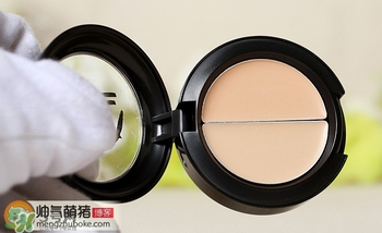 愛(ài)茉莉遮瑕膏多少錢？愛(ài)茉莉雙色遮瑕膏價(jià)格